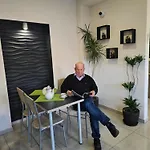 Sj - Bezkontaktowe Zameldowanie Motel