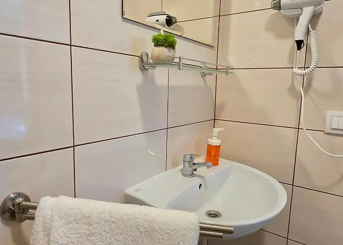 Motel Sj - Bezkontaktowe Zameldowanie Łódź